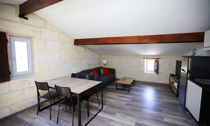 Saint-Germain-Du-Puch Apartamento | Loft dans un vignoble- 15 min de St Emilion