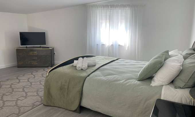Castanheira de Pera Casa | Loft das Rocas