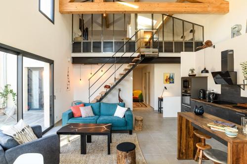 Vernegues Casa | Loft en Provence - Terrasse-Climatisation-Proche Golf et Luberon