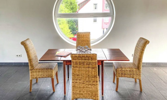 Petersberg Apartamento | Loft-like feel-good flat with great balcony between Fulda and Rhön