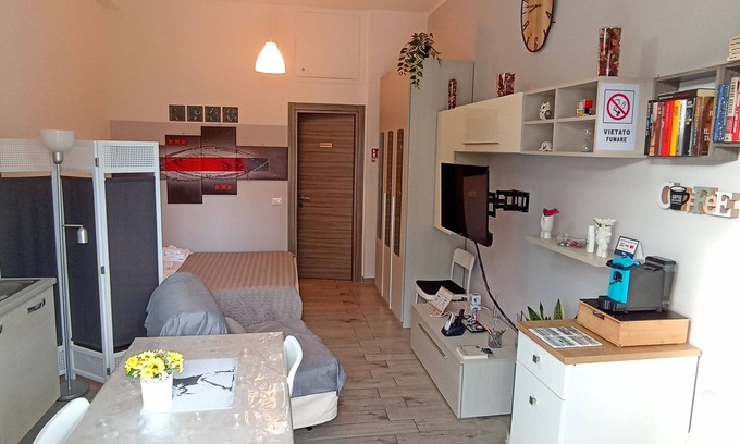 Frattocchie Casa | LOFT located in Santa Maria delle Mole, (Marino) near the airport of Ciampino.