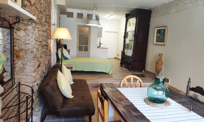 Sant Feliu de Guixols Apartamento | Loft LOVE. En medio de la maravillosa Costa Brava. @CostaBravaSoul