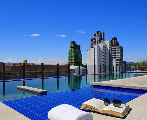 Chapinero Apartamento | Loft moderno con piscina y turco