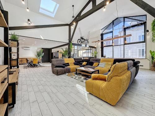 Montlucon Apartamento | LOFT SPA SAUNA 10 personnes Centre ville