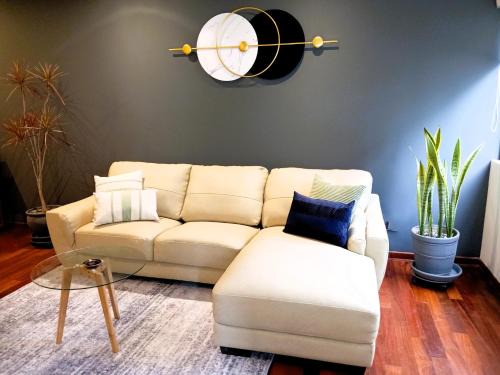 Reducto Apartamento | Loft steps away from Larcomar for urban explorers