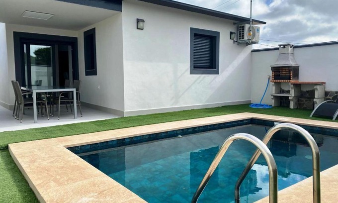 Conil de la Frontera Villa | LOFT VILLALUCIA