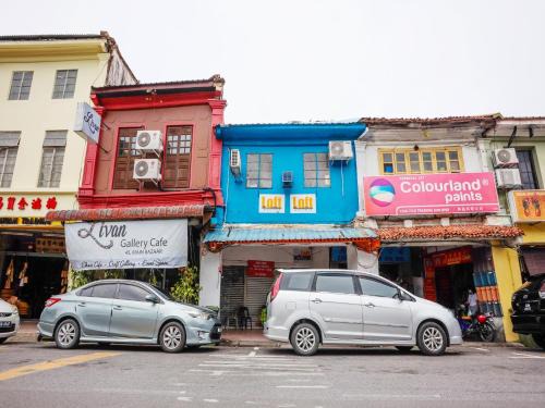 Kampung Lintang Casa | LOFT WATERFRONT KUCHING SARAWAK