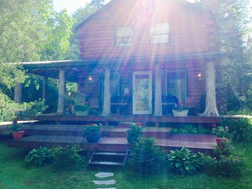 Caroga Lake Casa | Log Cabin Adirondack Lodge on State Trail System