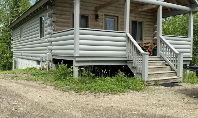 Newry Cabina | Log cabin~hiking, hunting, skiing, with direct snowmobile trail access.