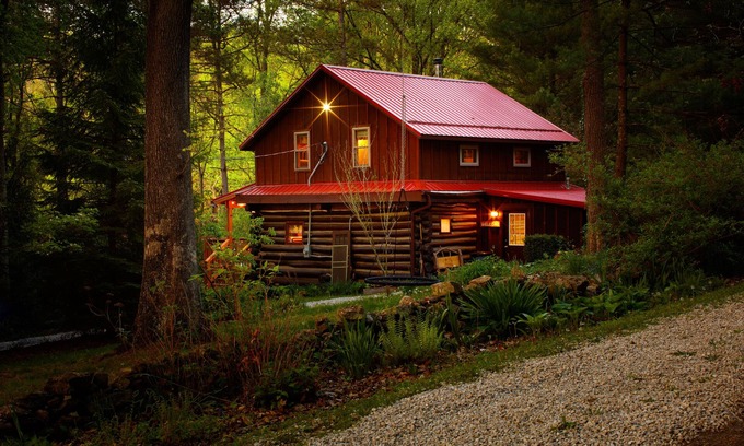 Walhonding Cabina | Log Cabin Hot Tub Getaway