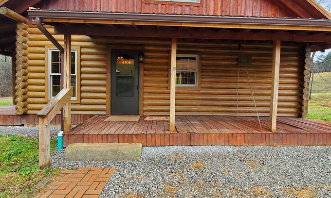 Wellston Cabina | Cabaña de madera en el condado de Jackson Ohio