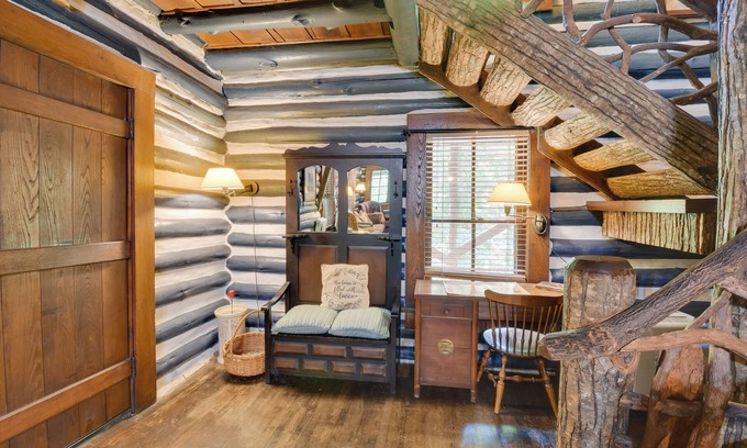 Rocky Bottom Cabaña | Log Cabin Rental Near Table Rock State Park!