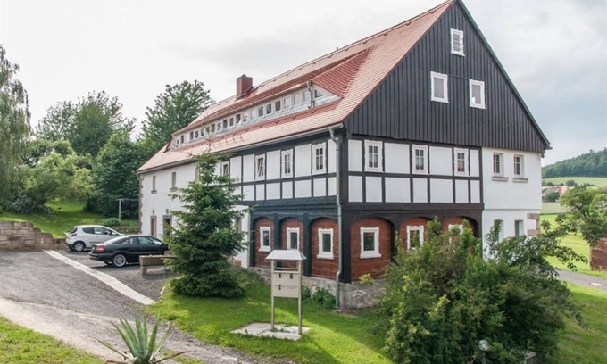Bertsdorf-Hoernitz Apartamento | Log cabin vacation apartment