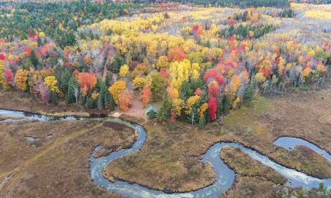 Gerrish Township Cabina | LOG CABIN W/ SAUNA ON THE CUT RIVER AT HIGGINS LAKE