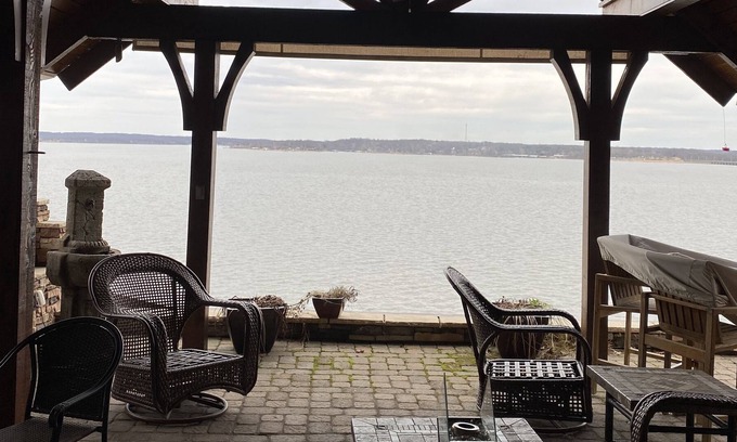 Vinita Casa | Log House - Beautiful View of Grand Lake of The Cherokees!