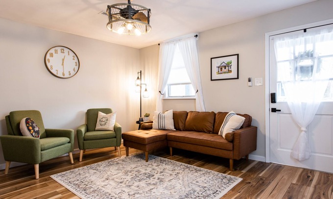 New Albany Casa | Logan’s Landing!
