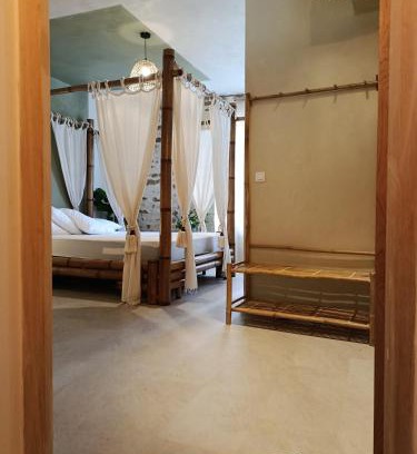 Cour-Cheverny Apartamento | Logement entier - Chambre bali - sdb - cuisine