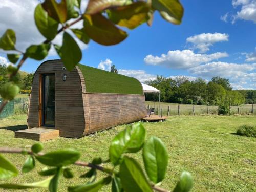 Monts-sur-Guesnes Apartamento | Logement insolite : La Ruche Verte