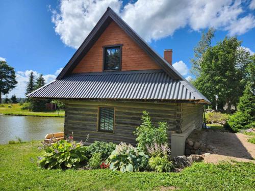 Viljandi County Apartamento | Loghouse by the lake