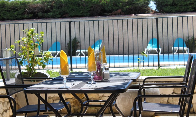 Saint Tronquet Business Park Hotel | Logis Hôtel Acotel