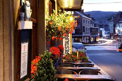 La Roche-en-Ardenne Hotel | Logis Hotel Du Midi