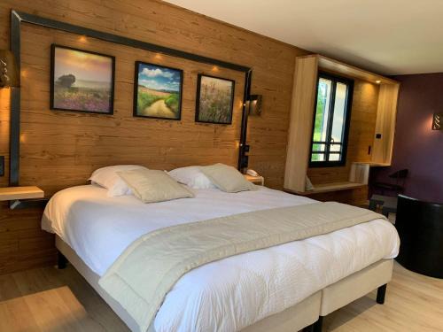 Lanarce Hotel | Logis Hotel Restaurant des Sapins