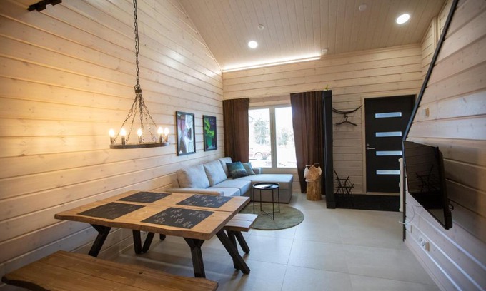 Akaslompolo Casa | LOIMU