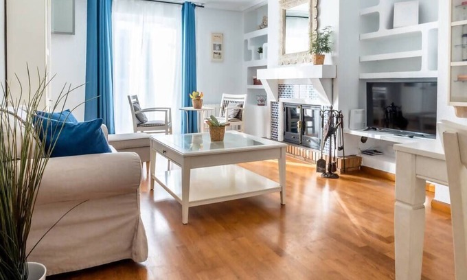 La Magdalena Apartamento | LOIRA SAN MIGUEL: Encanto Clásico y Moderno