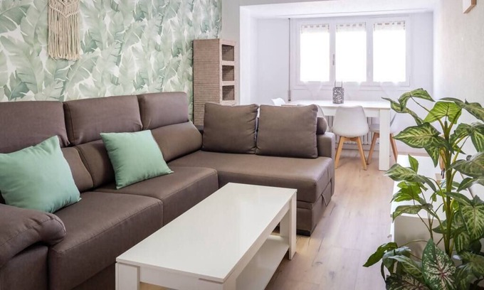 Las Fuentes Apartamento | LOIRA SIRESA: 3 dormitorios en zona tranquila