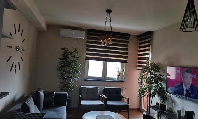 Jagodina Apartamento | LOLA