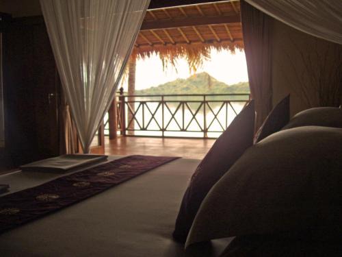 Batu Putih Casa | Lombok Villas, Villa KuraKura