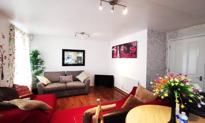 Edmonton Apartamento | London 2 x Bedtooms 2 x Bathrooms Apartment