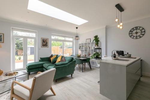 Golders Green Apartamento | London 5 Bedroom Garden Hse Near Metro & Hampstead Heath Sleeps 10