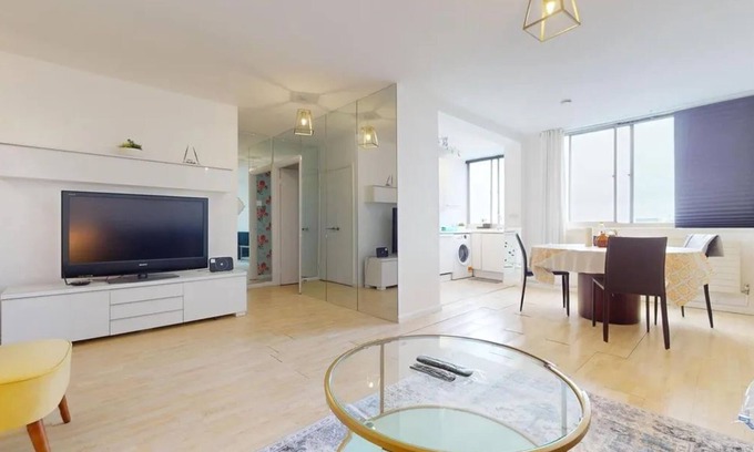 South Acton Apartamento | London Chic Apartment Retreat