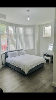 West Finchley Casa | London En-Suites