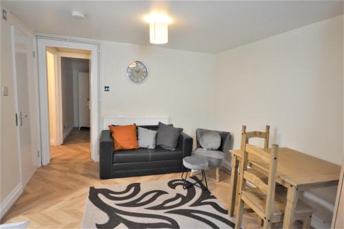 Leabridge Apartamento | London Modern One Bedroom Apartment