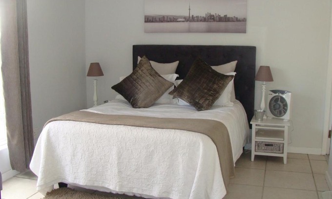 Lone Hill Apartamento | Lonehill - Suite 2A