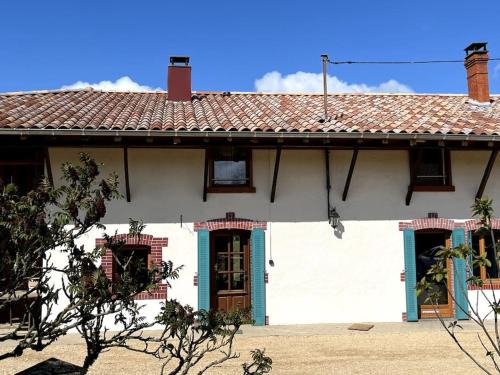 Domsure Casa | Longère bressane.