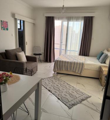 Aglantzia Apartamento | Long Beach'de Stüdyo Daire