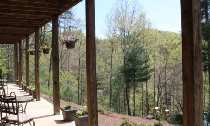 Dahlonega Cabina | Long Mountain Lodge