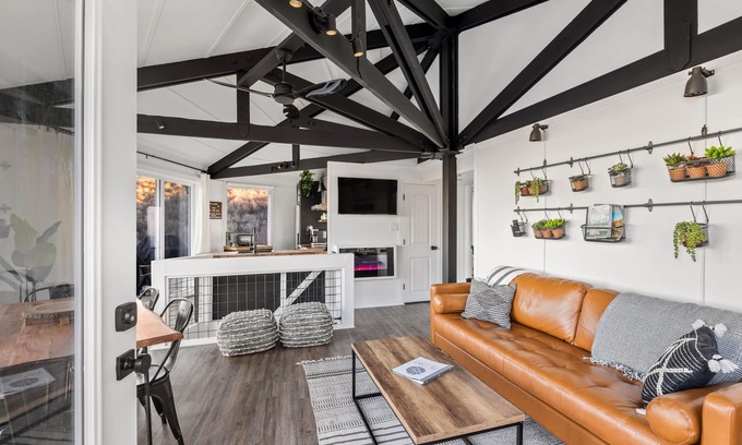 Seven Devils Chalet De Esquí | Long mtn view, hot tub + smart home tech & EV charger