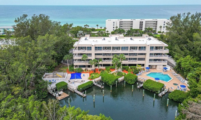 Longboat Key Condominio | Longboat Bay Club