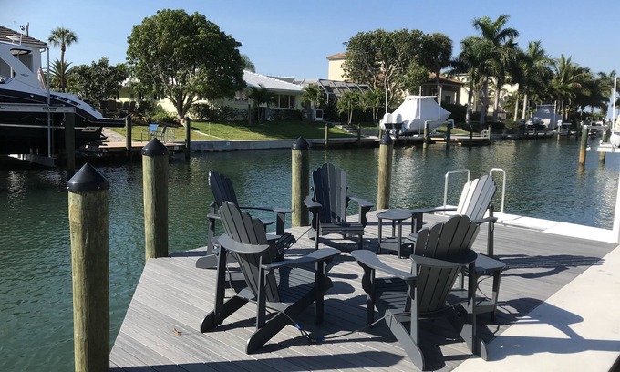 Longboat Key Casa | Longboat Key Waterfront 3BR house w/Pool in most desirable Country Club Shores