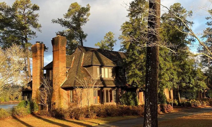 Springfield Casa | Longleaf- A Place to Get Together or A Place to Get Away!