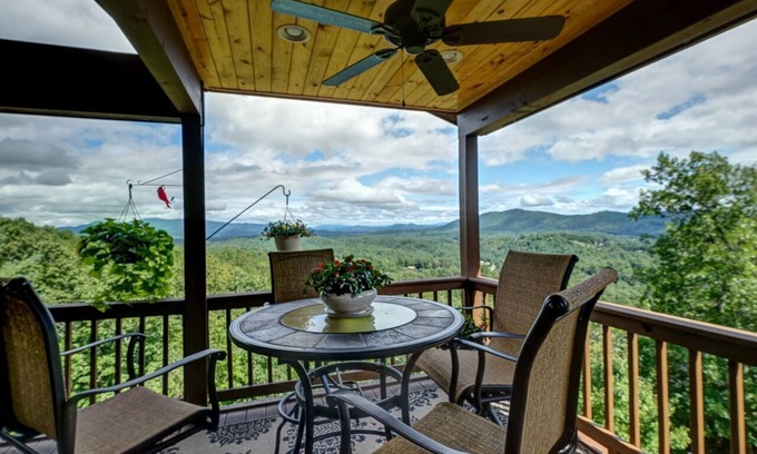 Murphy Chalet De Esquí | Longview - Captivating views like no other!