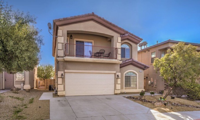 Centennial Hills Casa | Look no Further Magnificent home