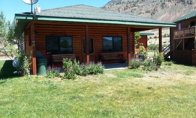 Gardiner Cabina | Buscando una alternativa a un Big Box Motel? Estamos