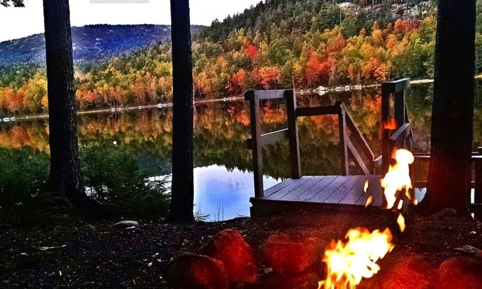 Cherryfield Casa | Loon Cove Cabin en el lago Spring River