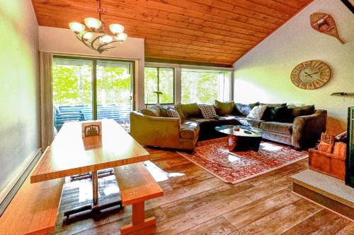 Lincoln Apartamento | Loon Mountain Nest