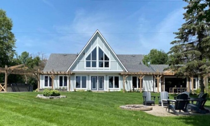 Dunnville Casa | Loremar Lakehouse!